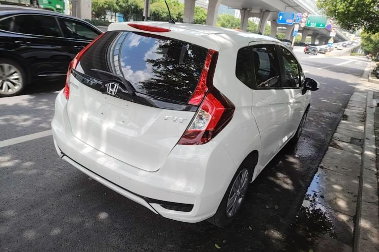 Used Honda Fit 2018 1.5L CVT Comfort Version Rear Right 45 Deg