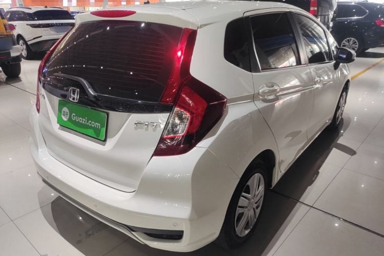 Used Honda Fit 2018 1.5L CVT Comfort Version Rear Right 45 Deg
