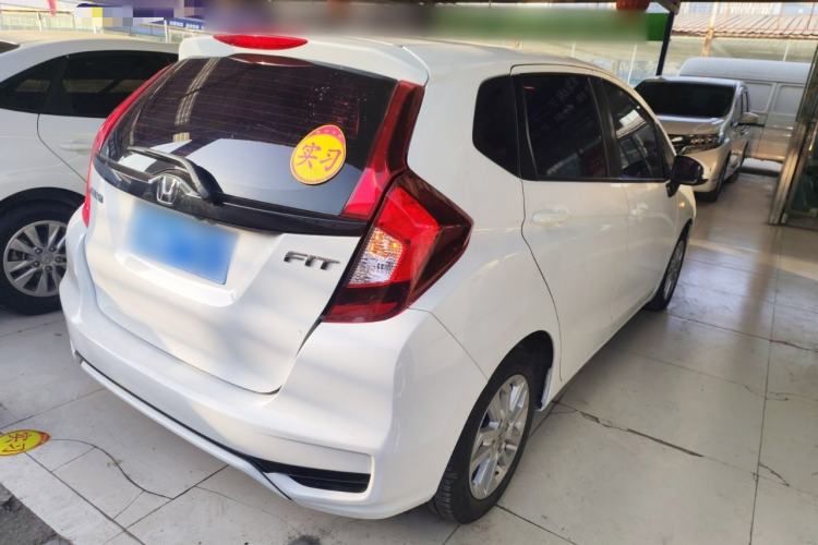 Used Honda Fit 2018 1.5L CVT Comfort Sunroof Version Rear Right 45 Deg