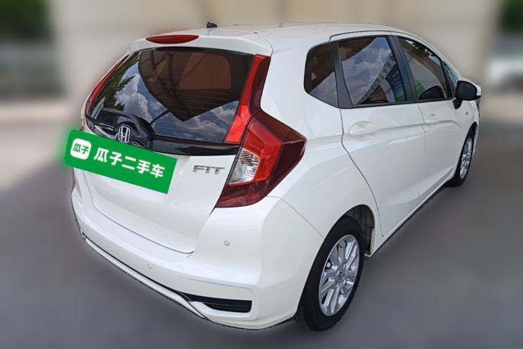 Used Honda Fit 2018 1.5L CVT Comfort Sunroof Version Rear Right 45 Deg