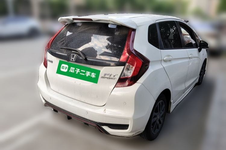 Used Honda Fit 2018 1.5L CVT Trendy Run+ Edition Rear Right 45 Deg