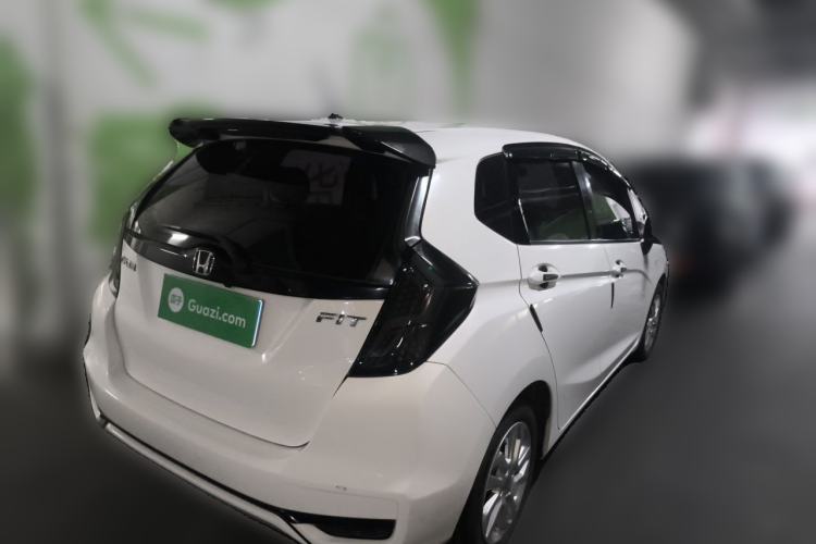 Used Honda Fit 2018 1.5L CVT Comfort Sunroof Version Rear Right 45 Deg