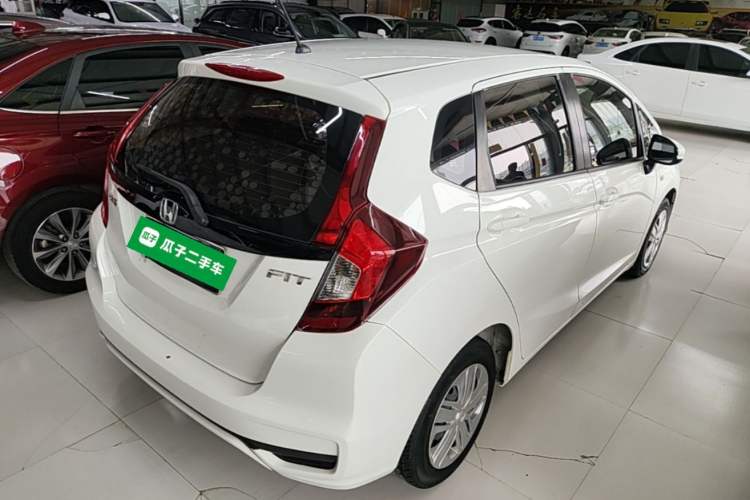 Used Honda Fit 2018 1.5L CVT Comfort Version Rear Right 45 Deg