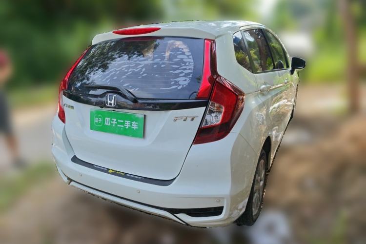 Used Honda Fit 2018 1.5L CVT Comfort Sunroof Version Rear Right 45 Deg