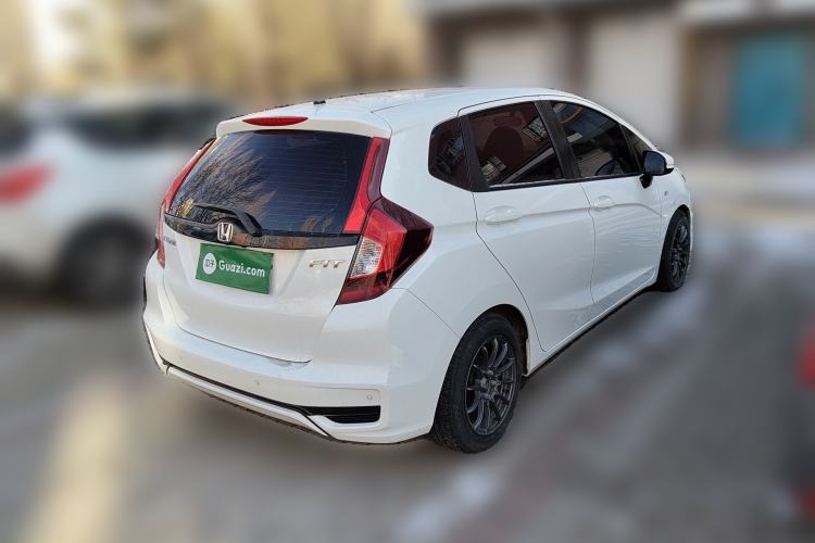 Used Honda Fit 2018 1.5L Manual Comfort Version Rear Right 45 Deg