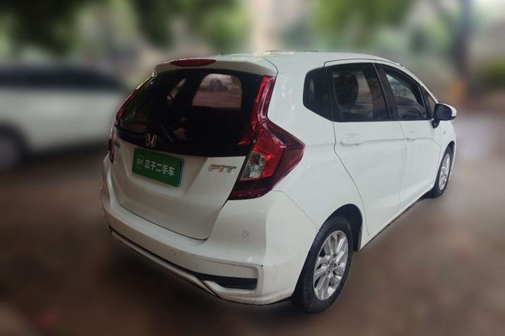 Used Honda Fit 2018 1.5L CVT Comfort Sunroof Version Rear Right 45 Deg