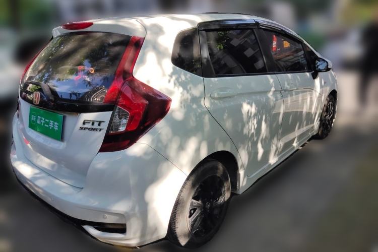 Used Honda Fit 2018 1.5L CVT Trendy Run+ Edition Rear Right 45 Deg