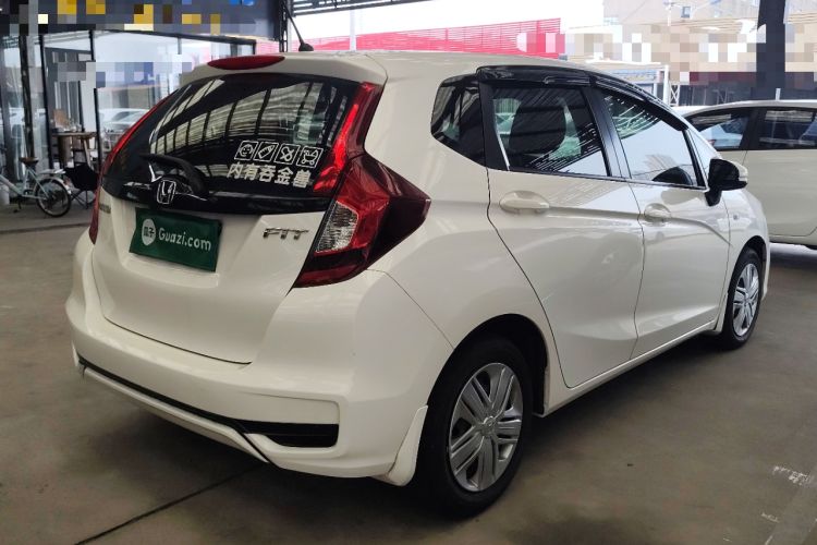 Used Honda Fit 2018 1.5L CVT Comfort Version Rear Right 45 Deg