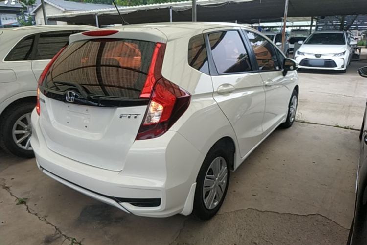 Used Honda Fit 2018 1.5L CVT Comfort Version Rear Right 45 Deg