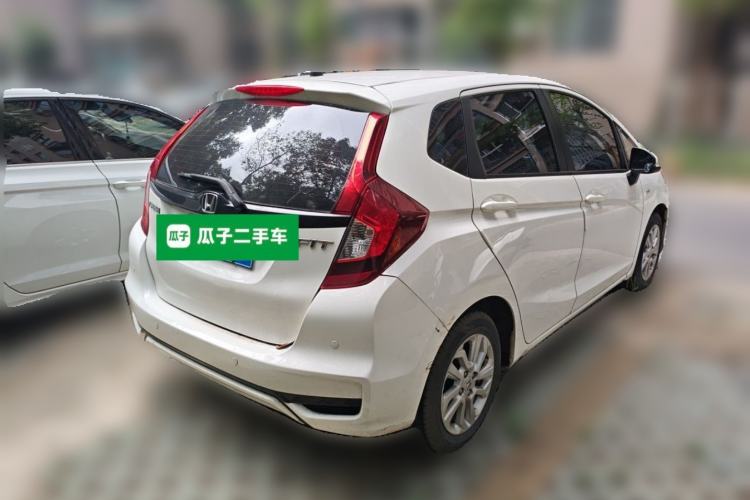 Used Honda Fit 2018 1.5L CVT Comfort Sunroof Version Rear Right 45 Deg