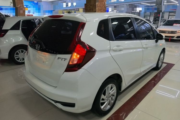 Used Honda Fit 2018 1.5L CVT Comfort Version Rear Right 45 Deg
