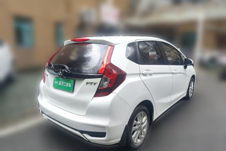 Used Honda Fit 2018 1.5L CVT Comfort Sunroof Version Rear Right 45 Deg