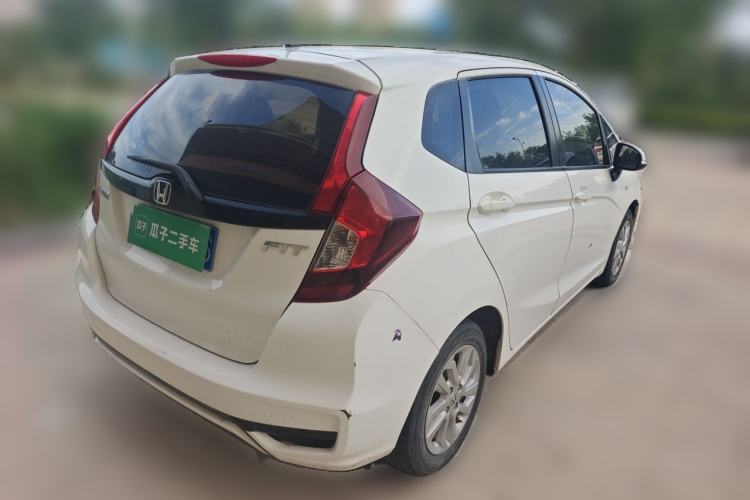 Used Honda Fit 2018 1.5L CVT Comfort Sunroof Version Rear Right 45 Deg