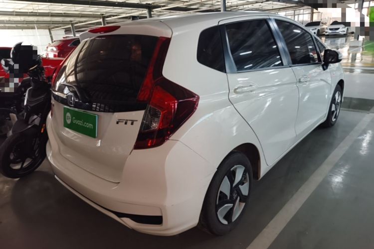 Used Honda Fit 2018 1.5L CVT Comfort Version Rear Right 45 Deg