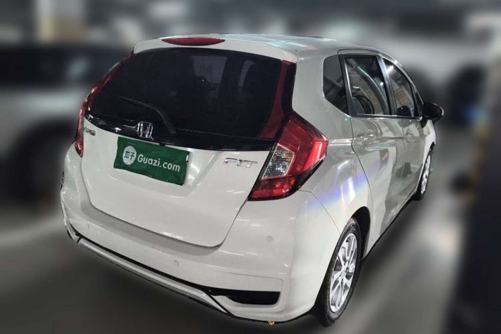 Used Honda Fit 2018 1.5L CVT Comfort Sunroof Version Rear Right 45 Deg