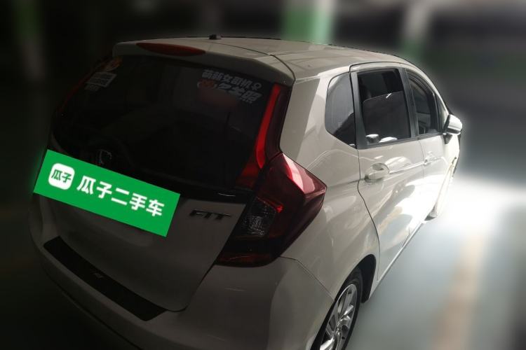 Used Honda Fit 2018 1.5L CVT Comfort Version Rear Right 45 Deg