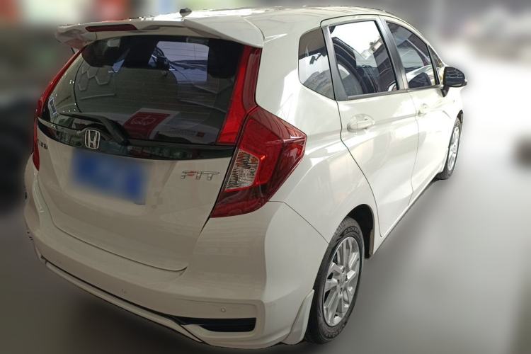 Used Honda Fit 2018 1.5L CVT Comfort Sunroof Version Rear Right 45 Deg