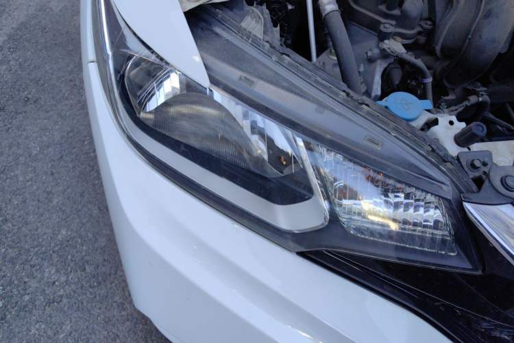 Used Honda Fit 2018 1.5L CVT Comfort Version Right Front Headlight