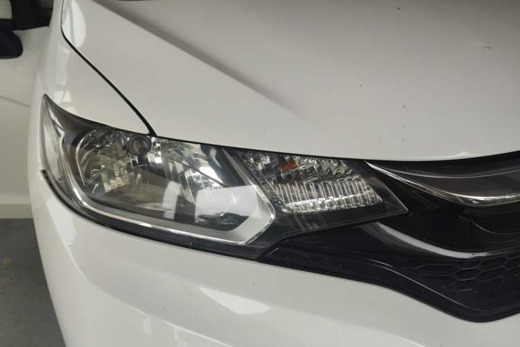 Used Honda Fit 2018 1.5L CVT Comfort Version Right Front Headlight