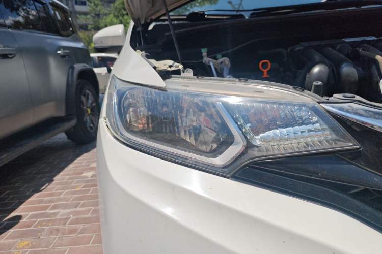 Used Honda Fit 2018 1.5L CVT Comfort Version Right Front Headlight