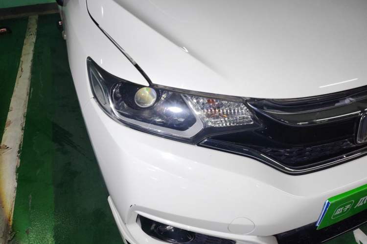 Used Honda Fit 2018 1.5L CVT Trendy Run+ Edition Right Front Headlight
