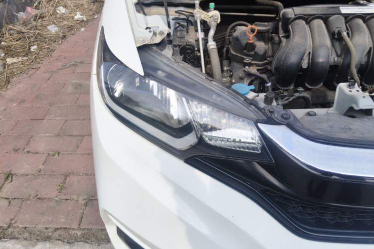 Used Honda Fit 2018 1.5L CVT Comfort Sunroof Version Right Front Headlight