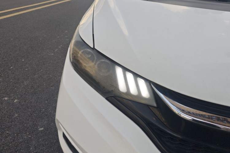 Used Honda Fit 2018 1.5L CVT Comfort Sunroof Version Right Front Headlight