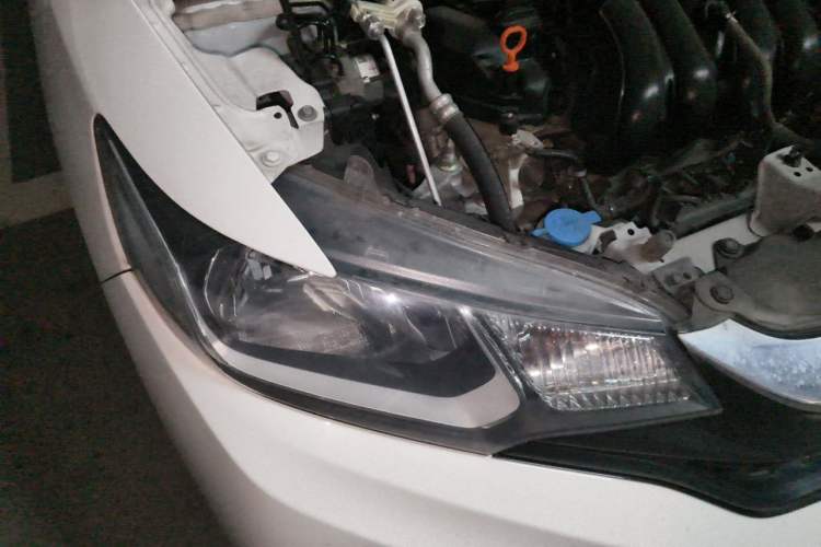 Used Honda Fit 2018 1.5L CVT Comfort Version Right Front Headlight