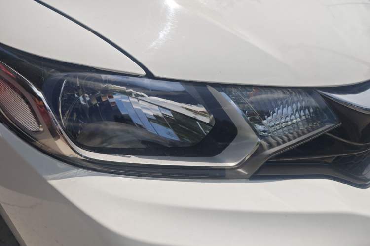 Used Honda Fit 2018 1.5L CVT Comfort Version Right Front Headlight