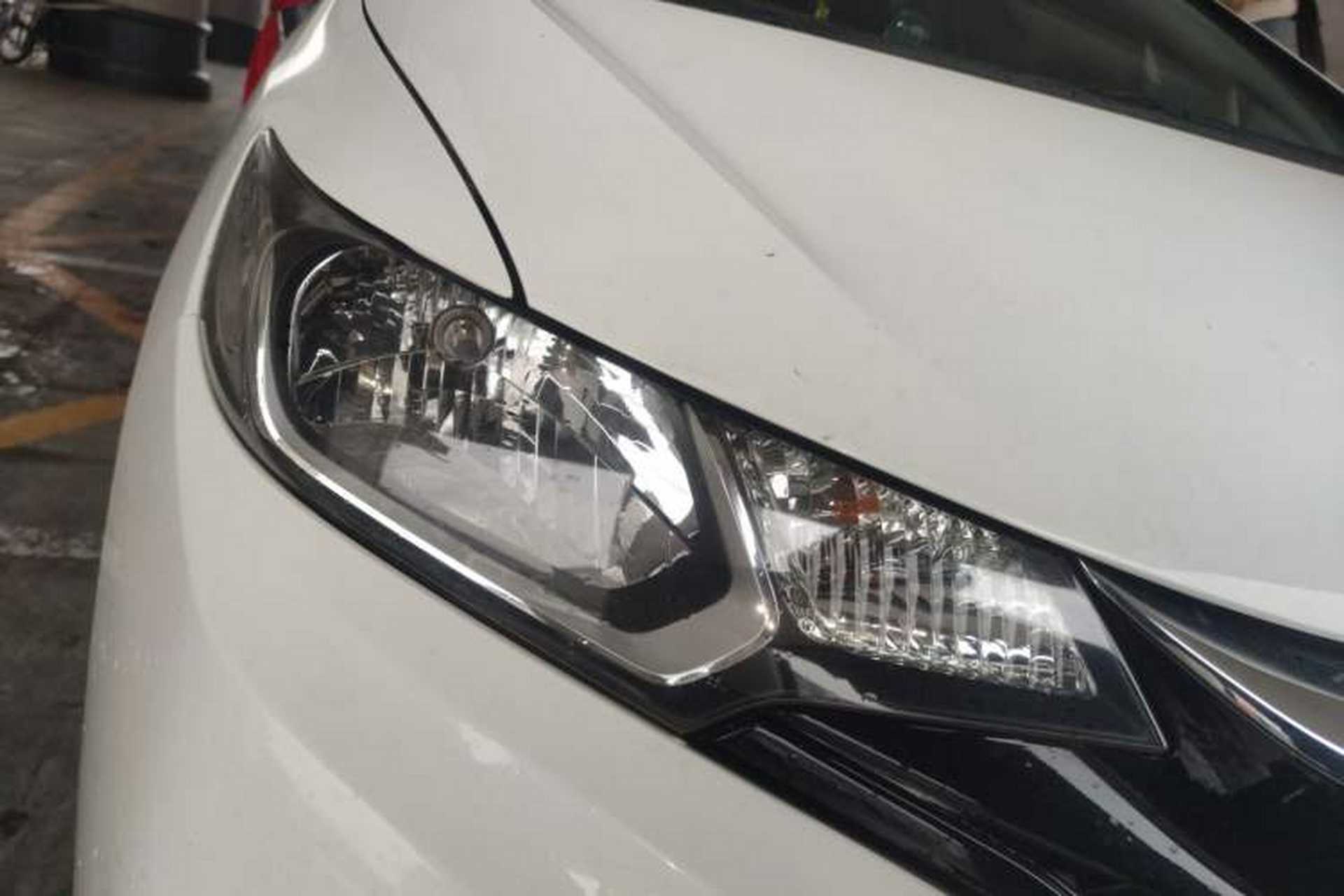 Used Honda Fit 2018 1.5L CVT Comfort Version Right Front Headlight