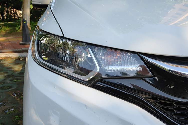 Used Honda Fit 2018 1.5L CVT Comfort Version Right Front Headlight