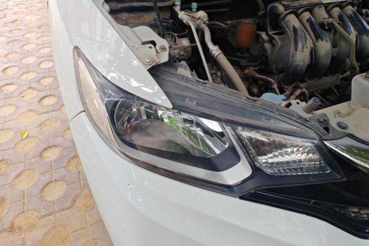 Used Honda Fit 2018 1.5L CVT Comfort Sunroof Version Right Front Headlight