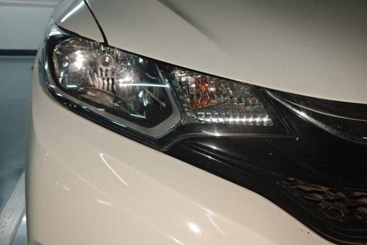 Used Honda Fit 2018 1.5L CVT Comfort Version Right Front Headlight