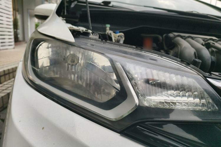 Used Honda Fit 2018 1.5L Manual Comfort Version Right Front Headlight