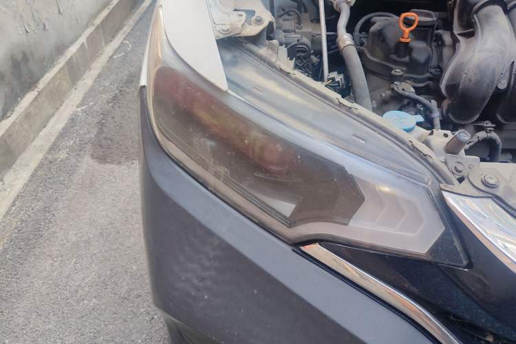 Used Honda Fit 2018 1.5L Manual Comfort Version Right Front Headlight