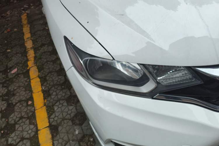 Used Honda Fit 2018 1.5L CVT Trendy Run+ Edition Right Front Headlight