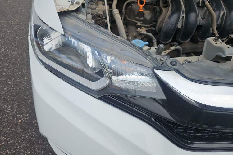 Used Honda Fit 2018 1.5L CVT Comfort Sunroof Version Right Front Headlight