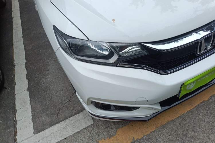 Used Honda Fit 2018 1.5L CVT Trendy Sports Edition Right Front Headlight