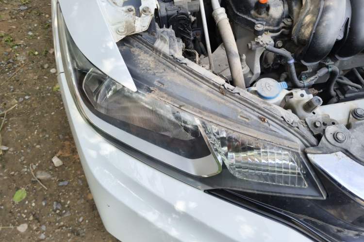 Used Honda Fit 2018 1.5L CVT Comfort Sunroof Version Right Front Headlight