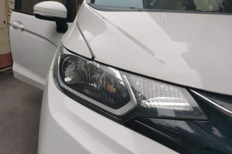 Used Honda Fit 2018 1.5L CVT Comfort Version Right Front Headlight