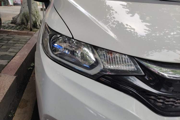Used Honda Fit 2018 1.5L CVT Comfort Version Right Front Headlight