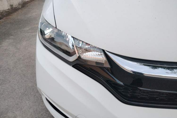 Used Honda Fit 2018 1.5L CVT Comfort Version Right Front Headlight