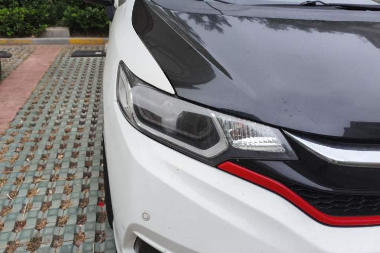 Used Honda Fit 2018 1.5L CVT Comfort Sunroof Version Right Front Headlight