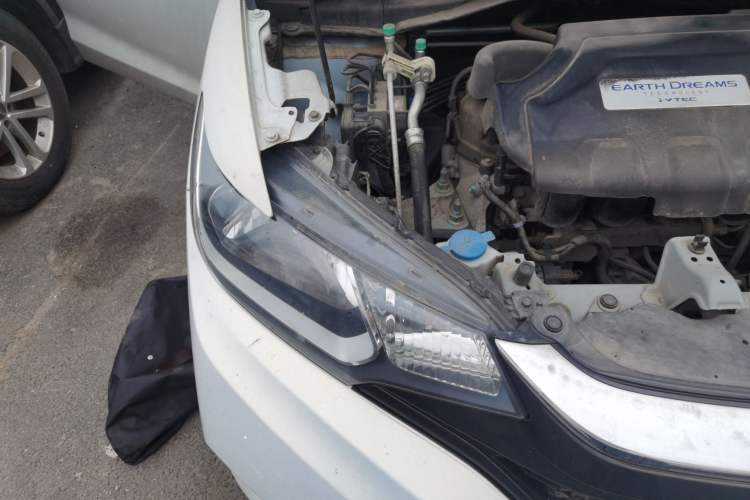 Used Honda Fit 2018 1.5L CVT Comfort Sunroof Version Right Front Headlight