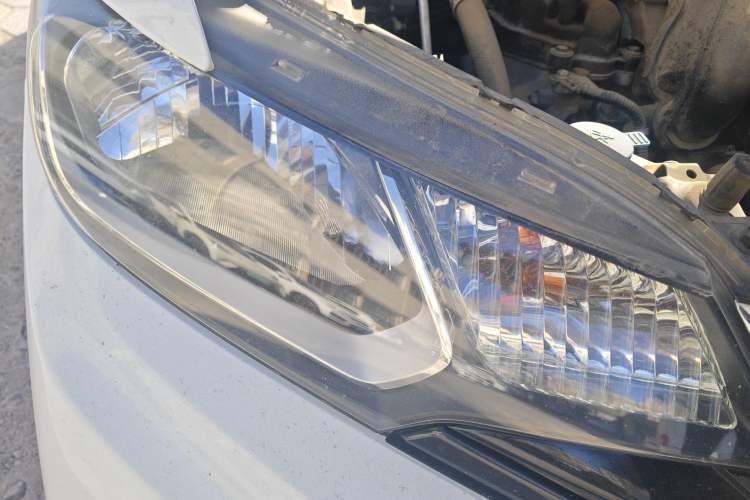 Used Honda Fit 2018 1.5L CVT Comfort Sunroof Version Right Front Headlight