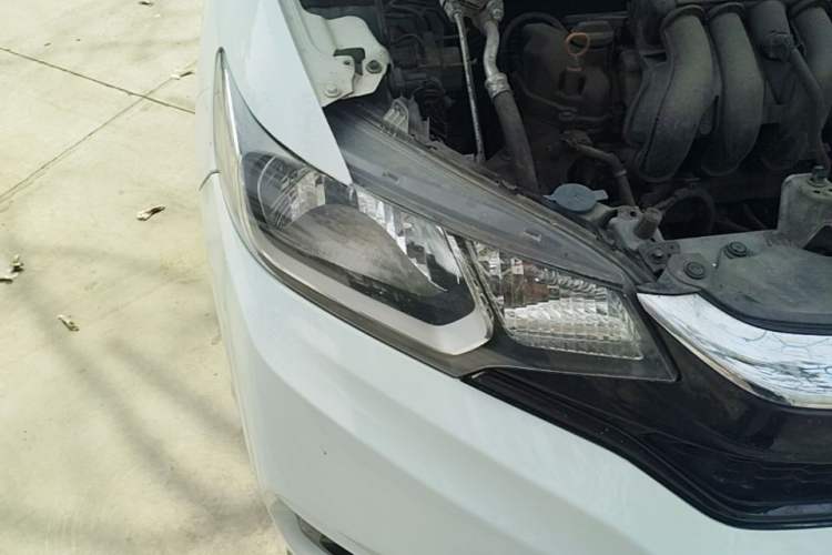 Used Honda Fit 2018 1.5L CVT Comfort Sunroof Version Right Front Headlight