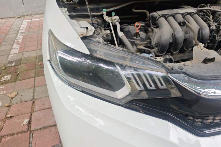 Used Honda Fit 2018 1.5L CVT Comfort Sunroof Version Right Front Headlight