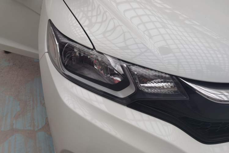 Used Honda Fit 2018 1.5L CVT Comfort Sunroof Version Right Front Headlight