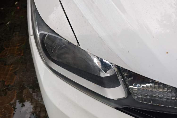 Used Honda Fit 2018 1.5L CVT Comfort Sunroof Version Right Front Headlight