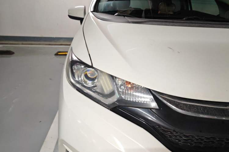 Used Honda Fit 2018 1.5L CVT Comfort Sunroof Version Right Front Headlight